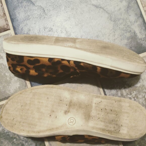 Ladies size 10 A New Day slip on animal print sneakers shoes - Picture 2 of 8